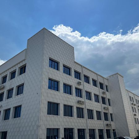 Meridian Karaganda Bagian luar foto